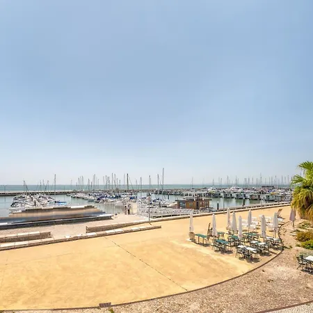 Guestready - Corleone Boat In Parque Nacoes アパート